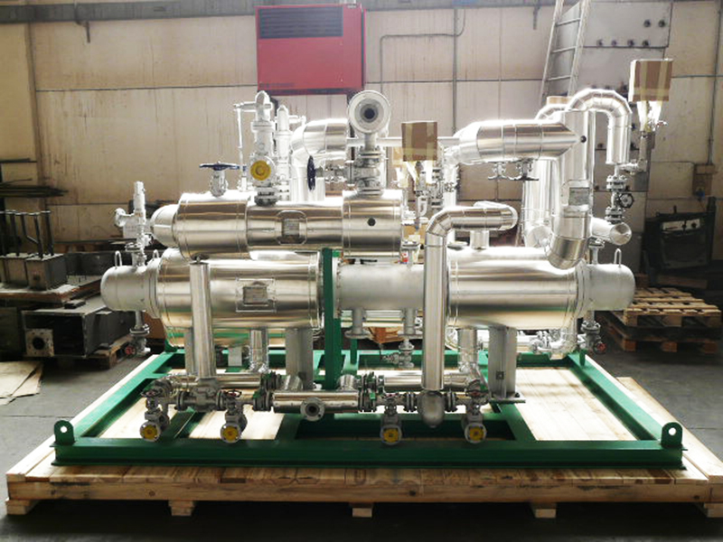 AB Progetti - 2 – staged vacuum system (joint water box type) for refinery with start-up ejector